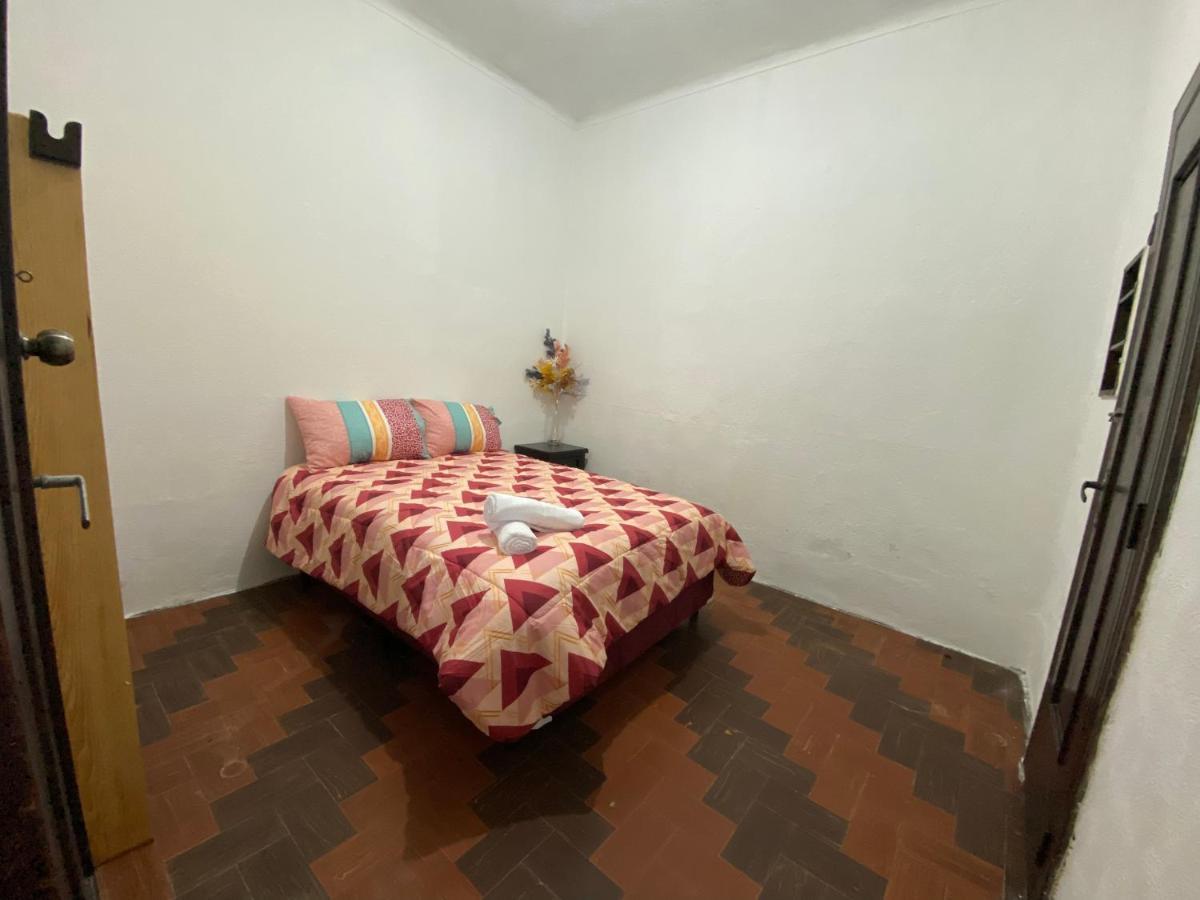 Casa Del Viajero Colonial Guatemala Apartment Exterior photo